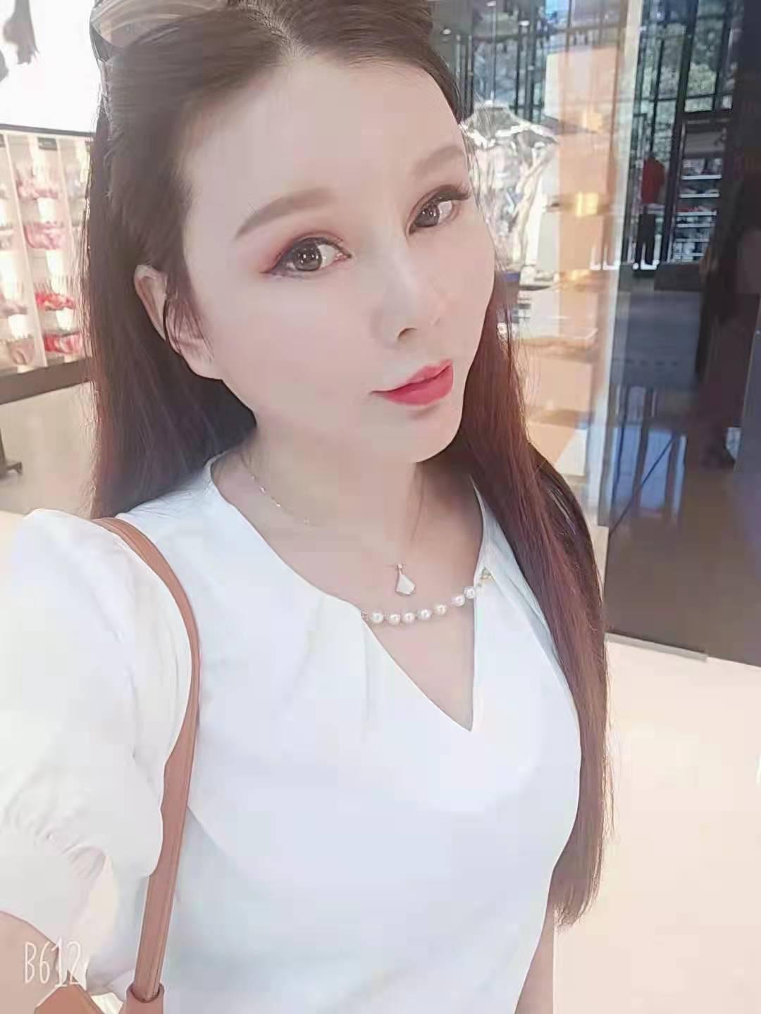 口技女皇小美
