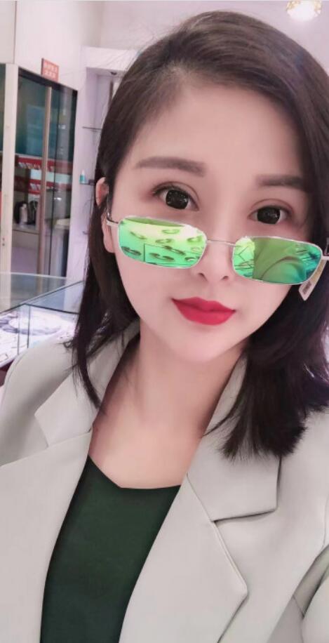 丝滑紧凑的杰妮