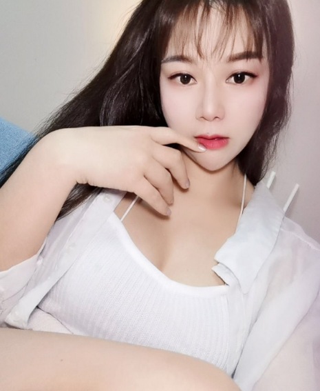 妹子嫩刚下海
